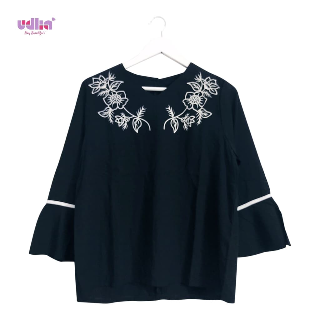 Sophisticated Modest Cape for Elegance 2