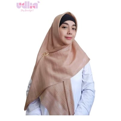 Elegant Abaya with Detailed Embroidery 2