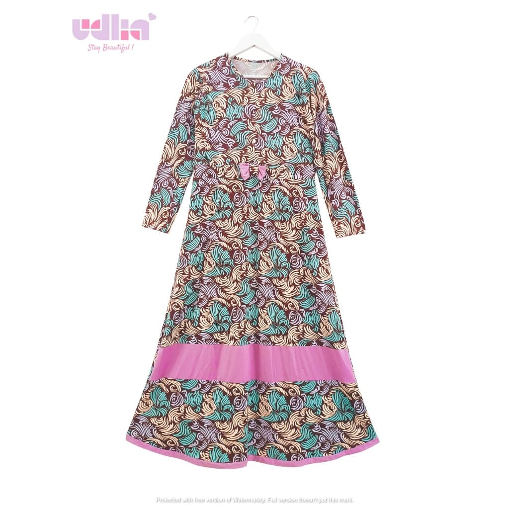 Sophisticated Modest Cape for Elegance 4