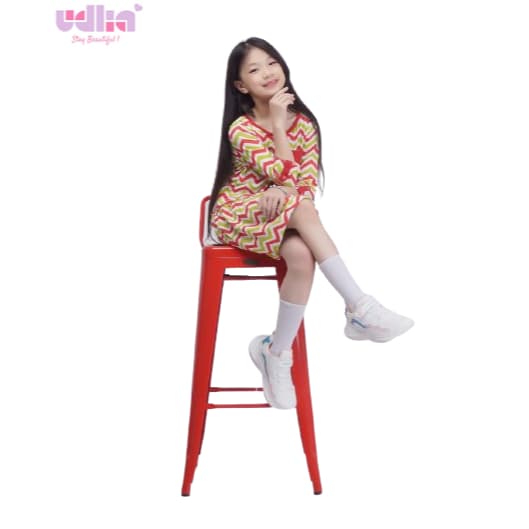 Stylish Modest Dress with Contemporary Design 4