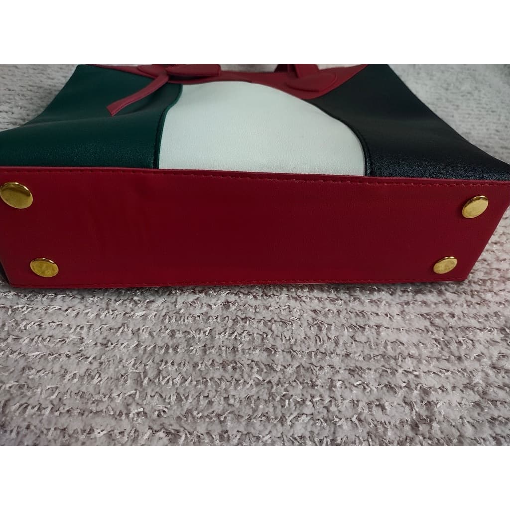 Stylish Modest Belt with Elegant Design 8