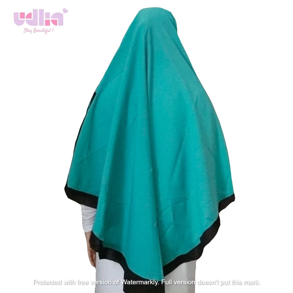 Stylish Modest Dress with Contemporary Design 3