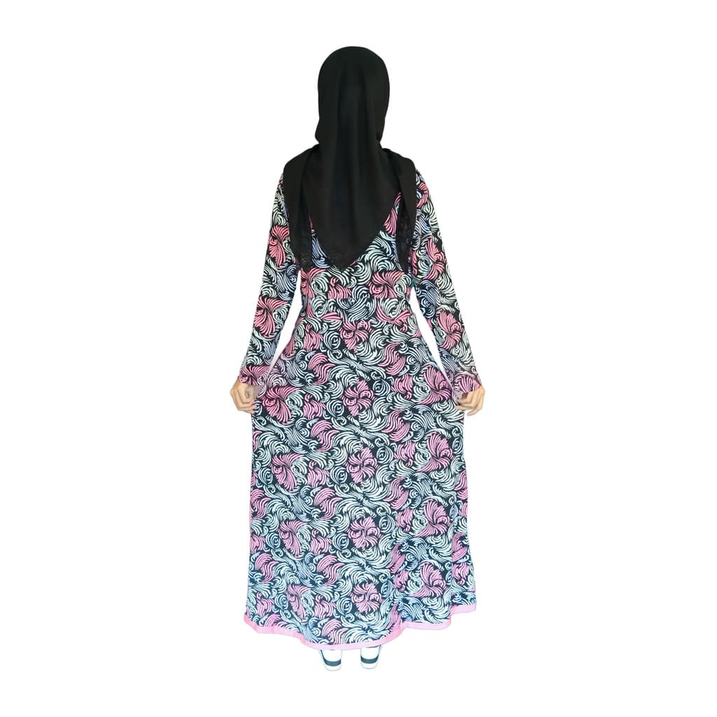 Elegant Abaya with Detailed Embroidery 6